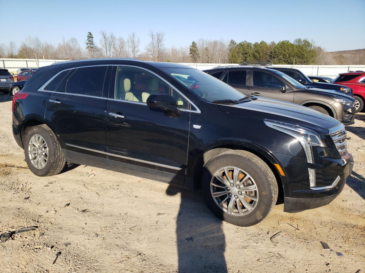 2019 Cadillac XT5 - Image 4