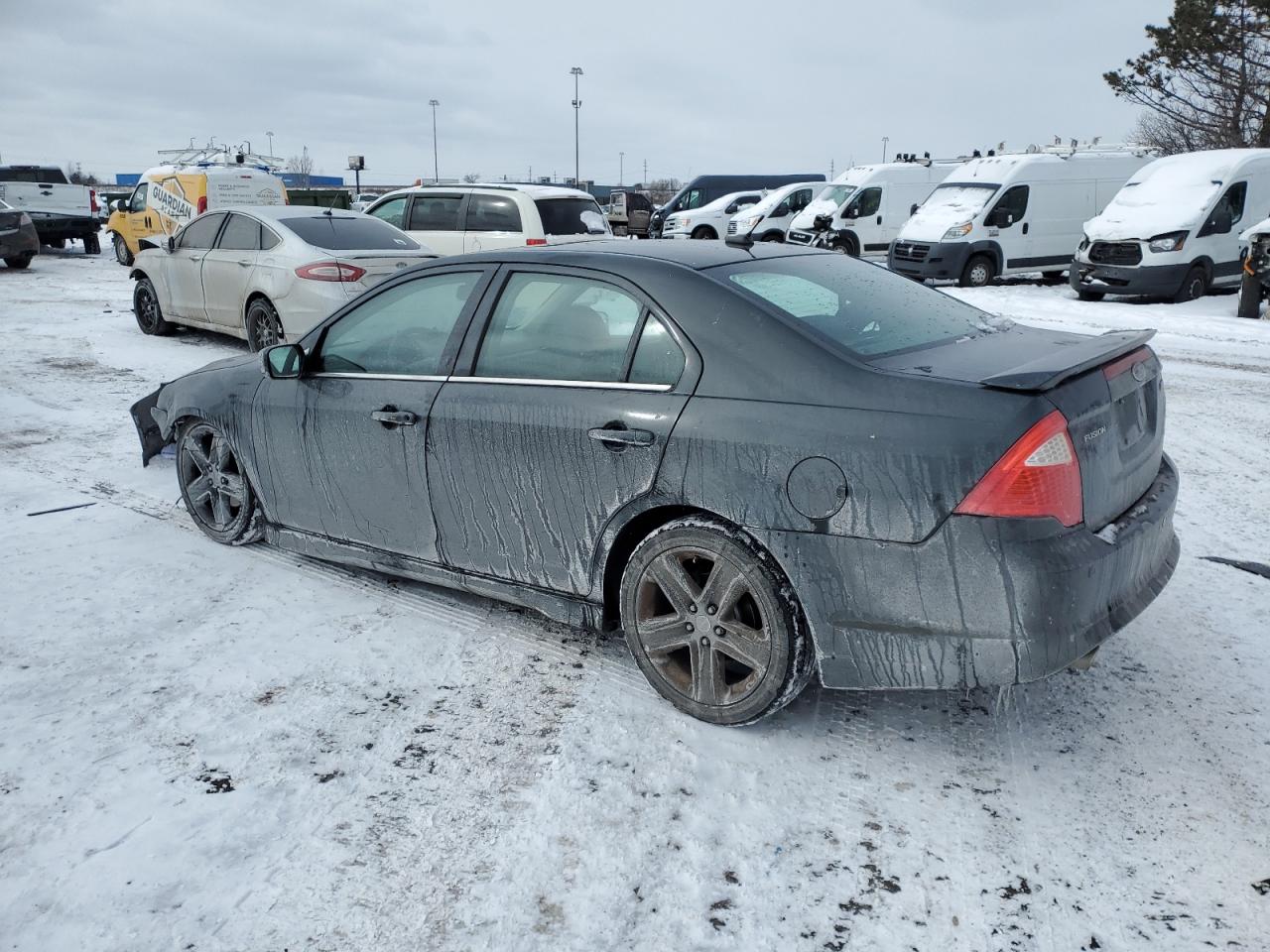 2010 Ford Fusion - Image 2