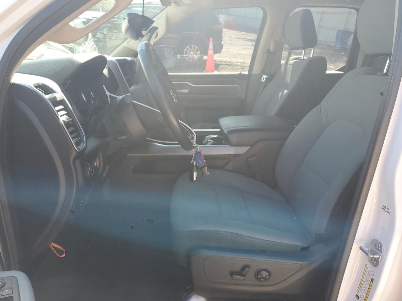 2020 RAM 1500 - Image 7