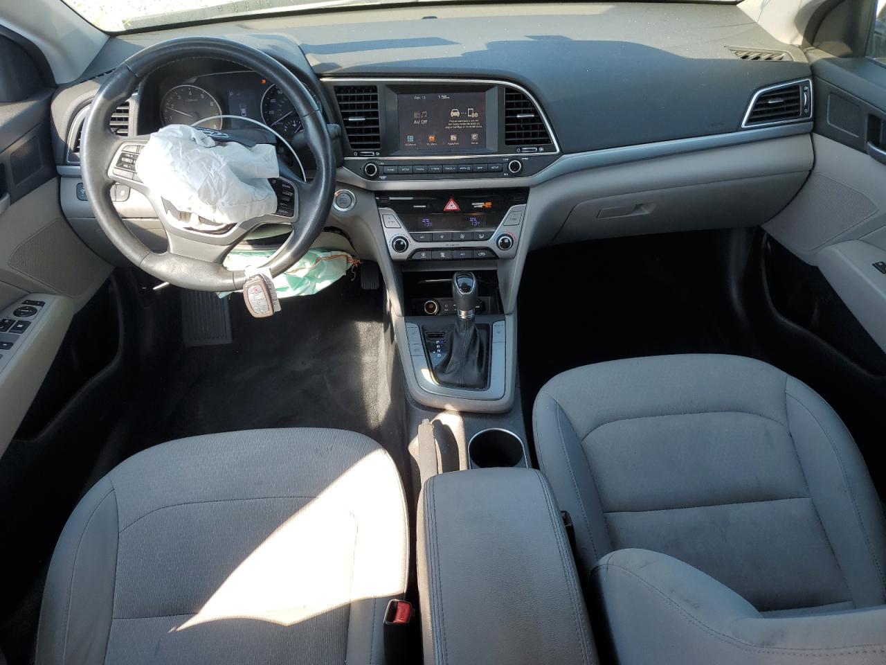 2017 Hyundai Elantra - Image 8
