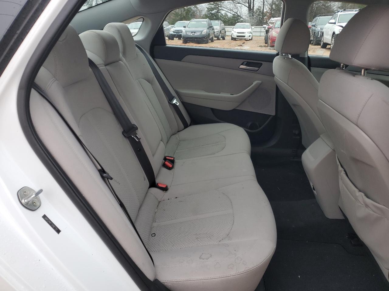 2018 Hyundai Sonata - Image 10