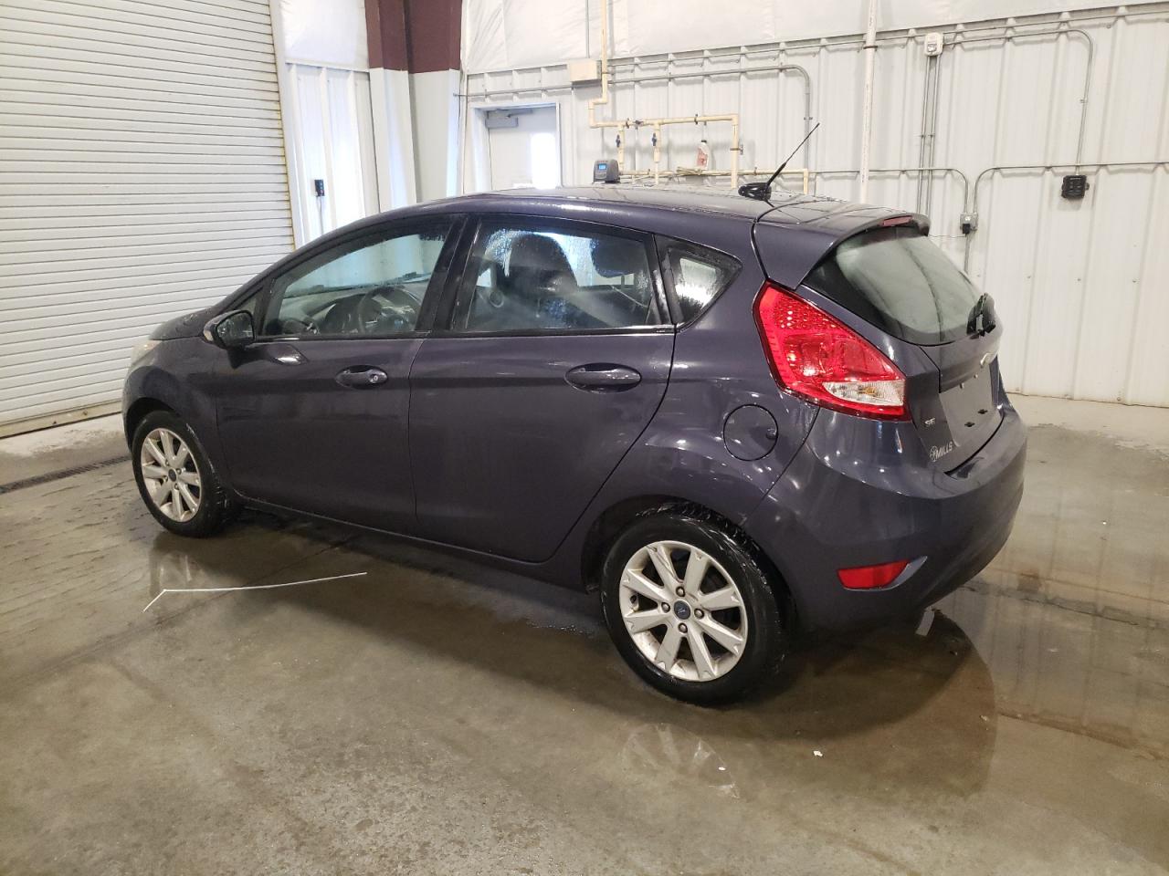 2013 Ford Fiesta - Image 2