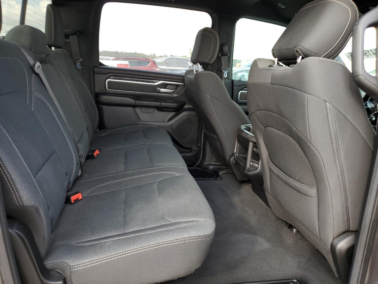 2019 RAM 1500 - Image 11