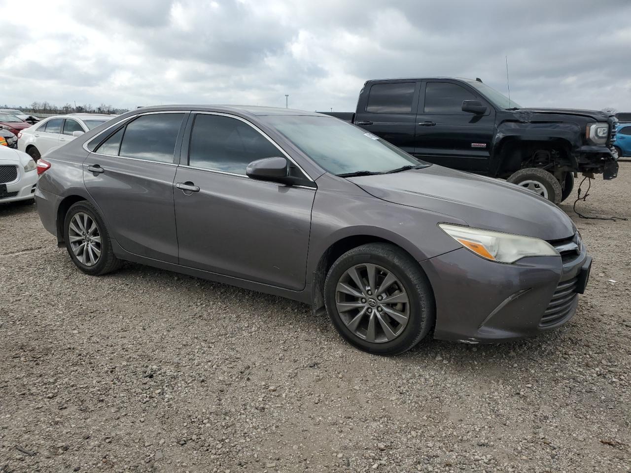 2016 Toyota Camry - Image 4
