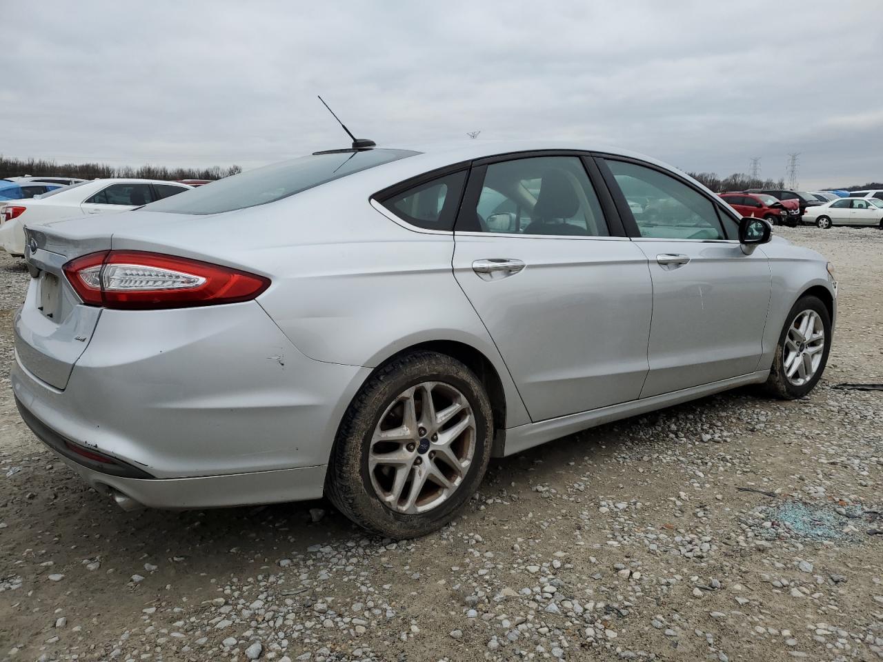 2016 Ford Fusion - Image 3