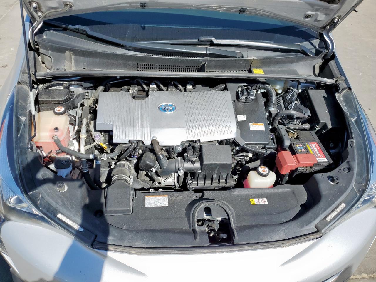 2017 Toyota Prius - Image 11