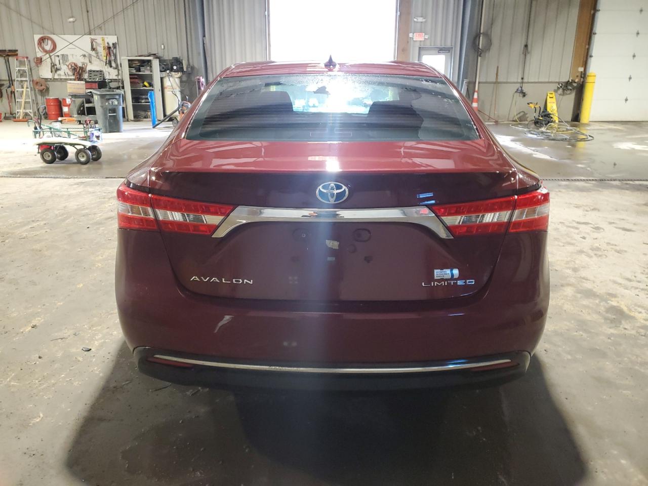 2014 Toyota Avalon - Image 6