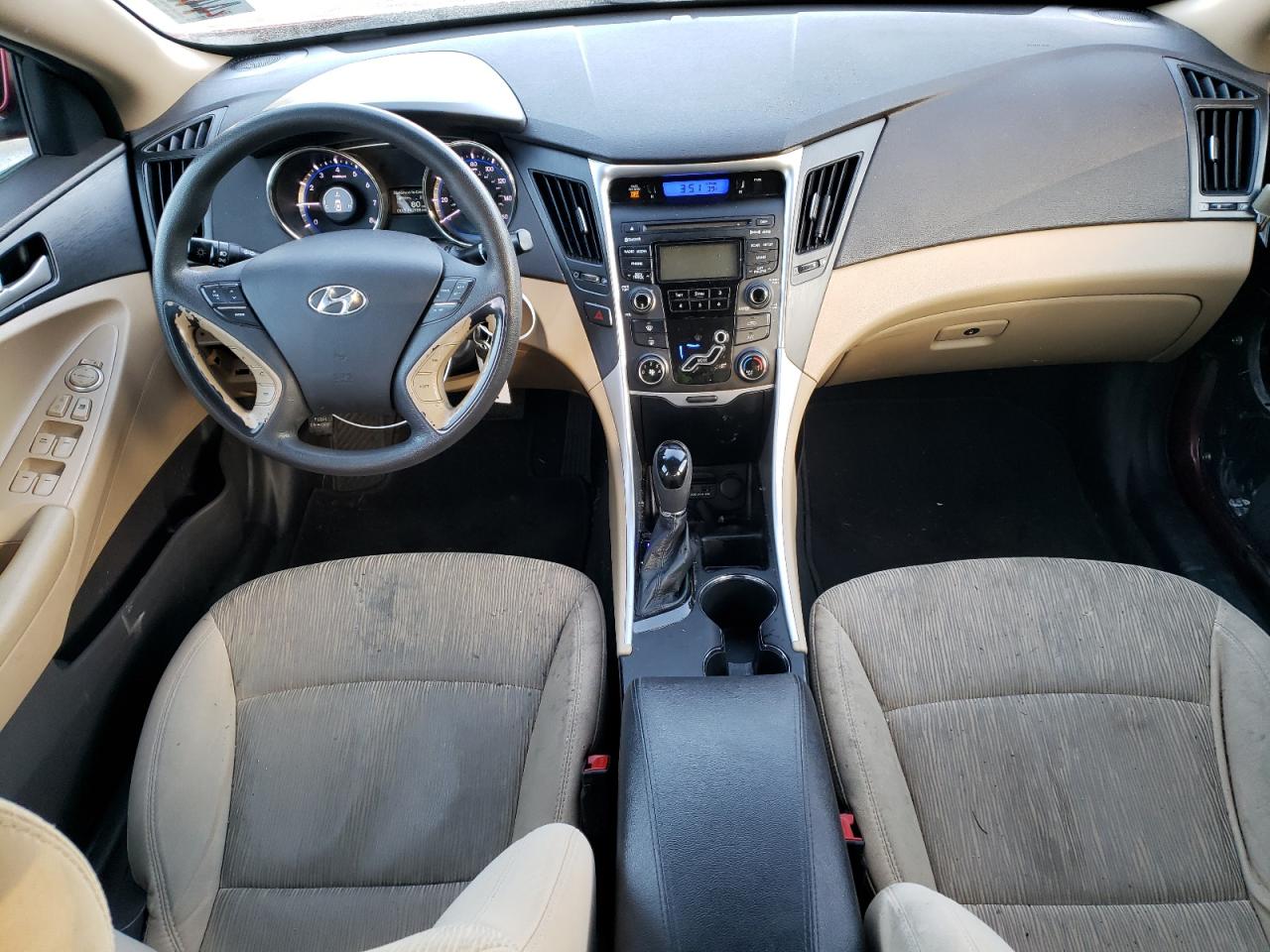 2012 Hyundai Sonata - Image 8