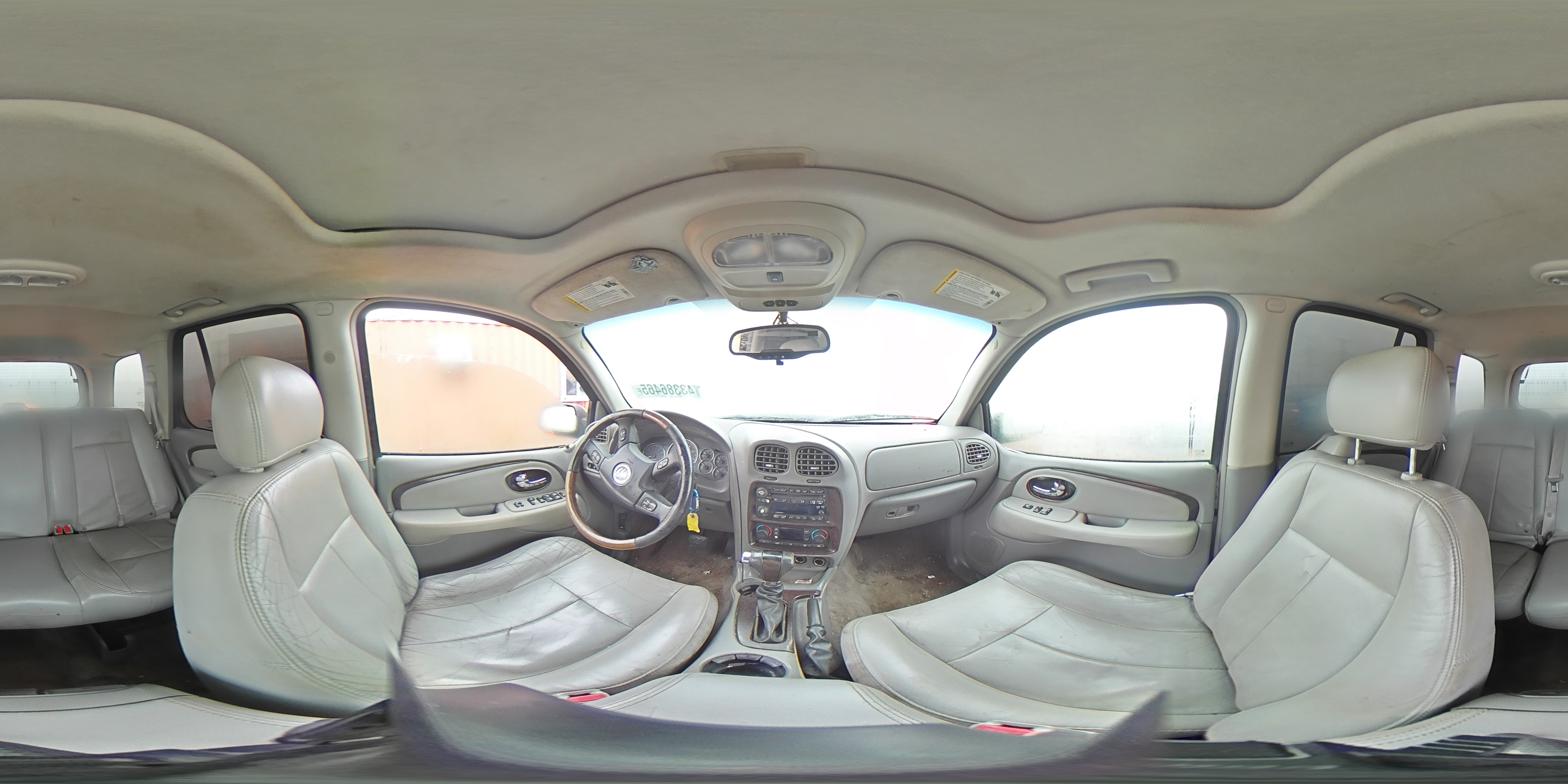 2005 Buick Rainer - Image 13