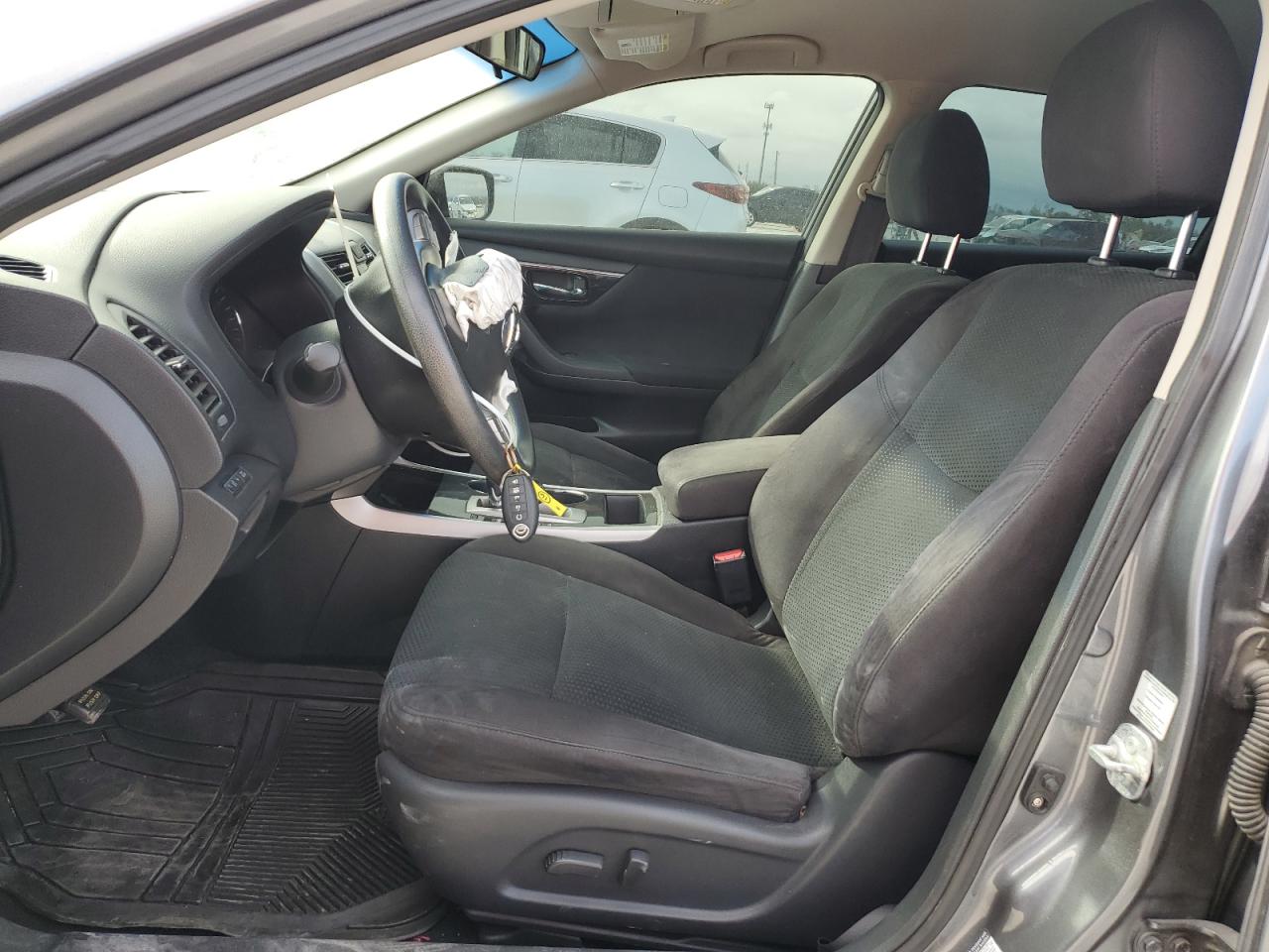 2014 Nissan Altima - Image 7