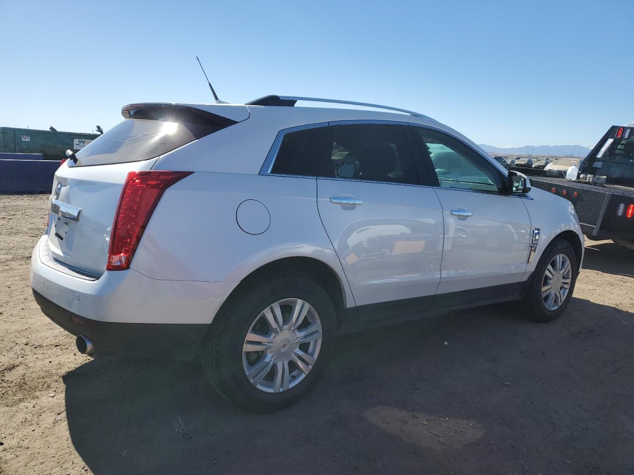 2010 Cadillac SRX - Image 3