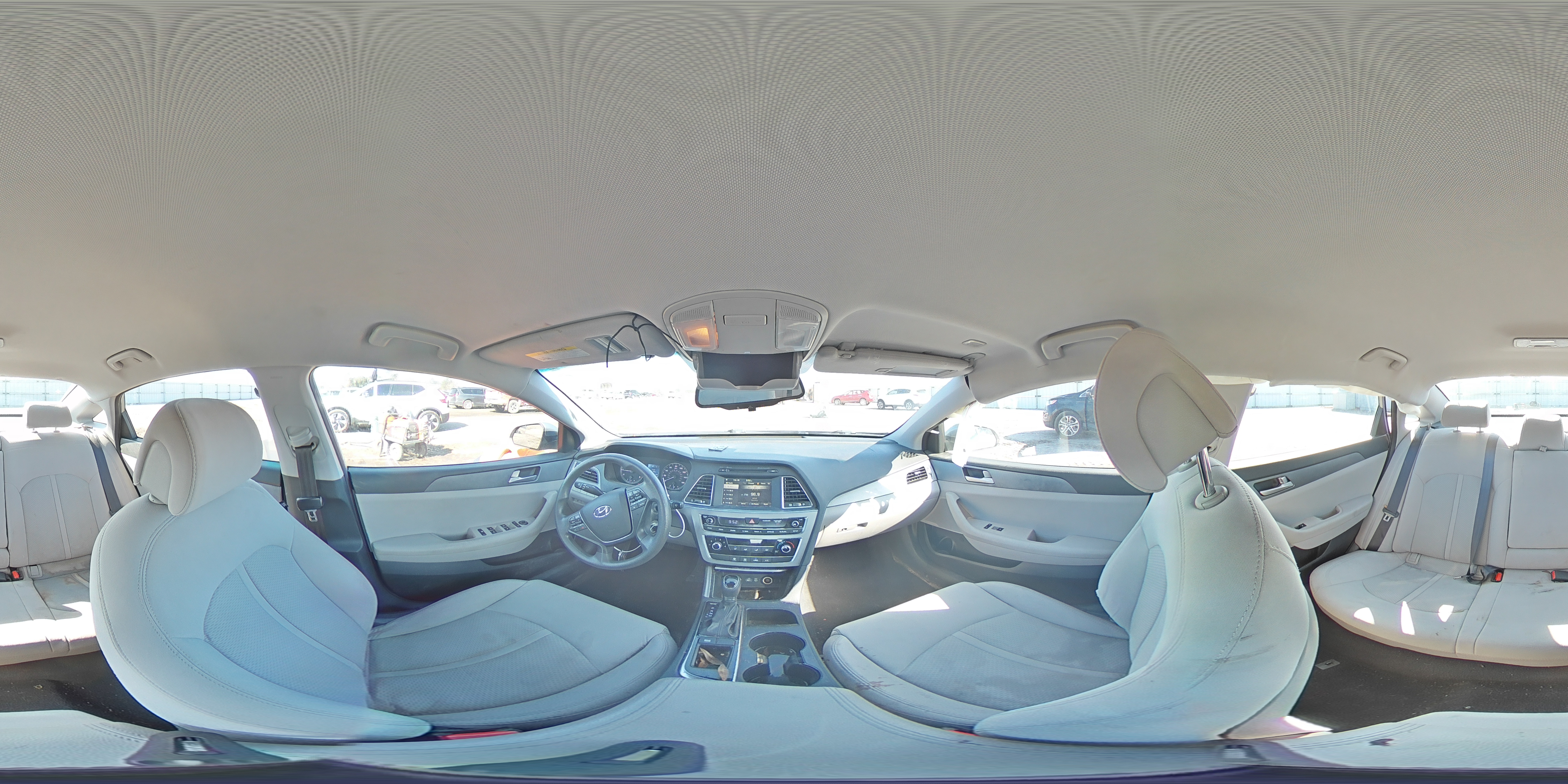 2016 Hyundai Sonata - Image 12