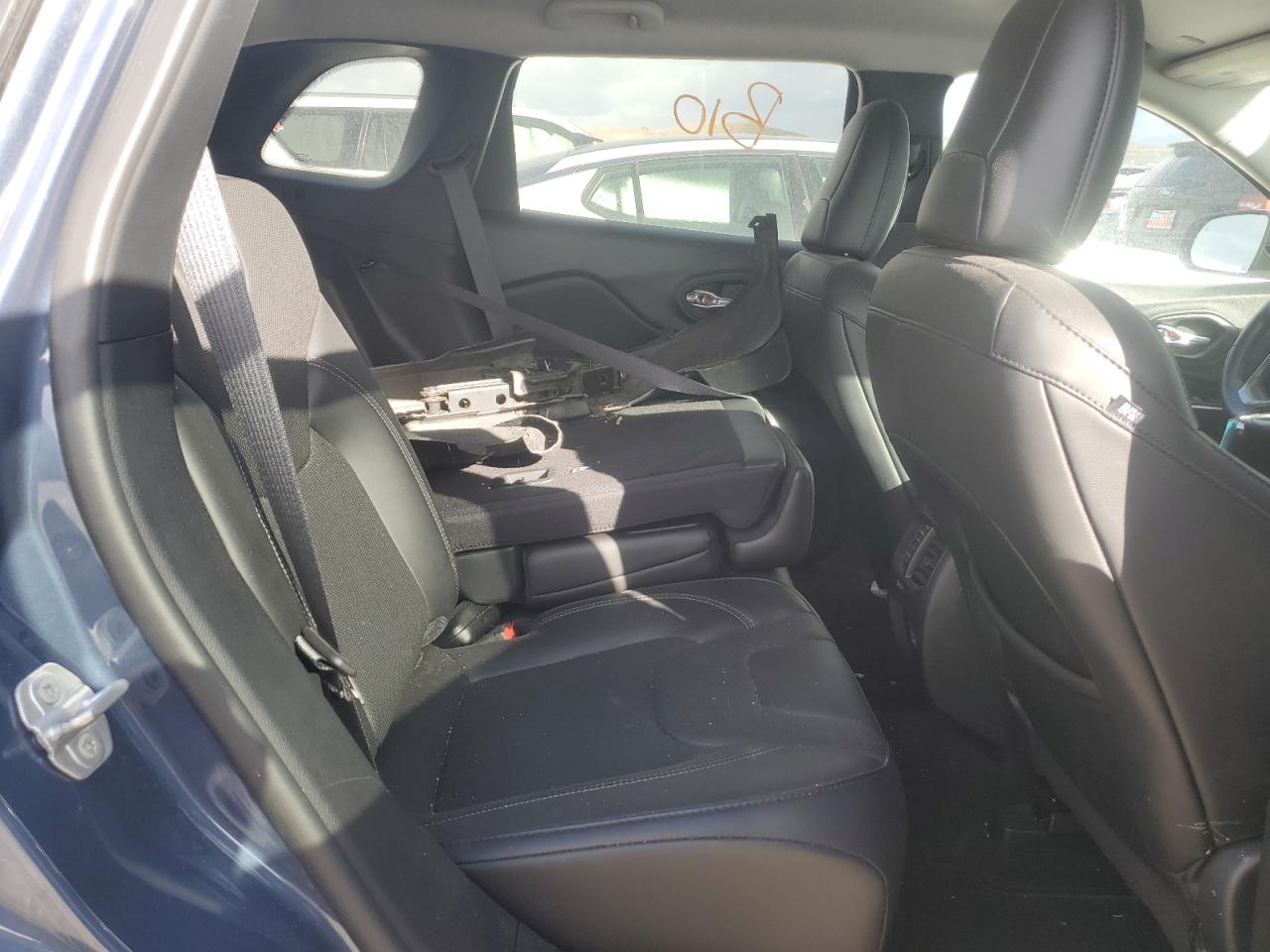 2021 Jeep Grand Cherokee - Image 10