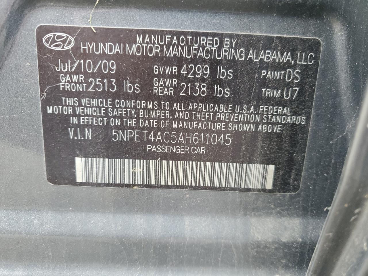 2010 Hyundai Sonata - Image 13