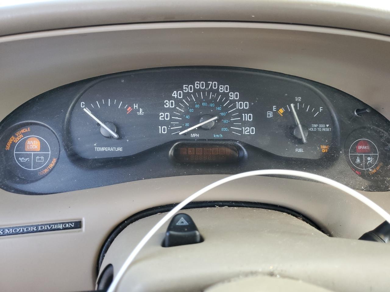 2001 Buick Century - Image 9