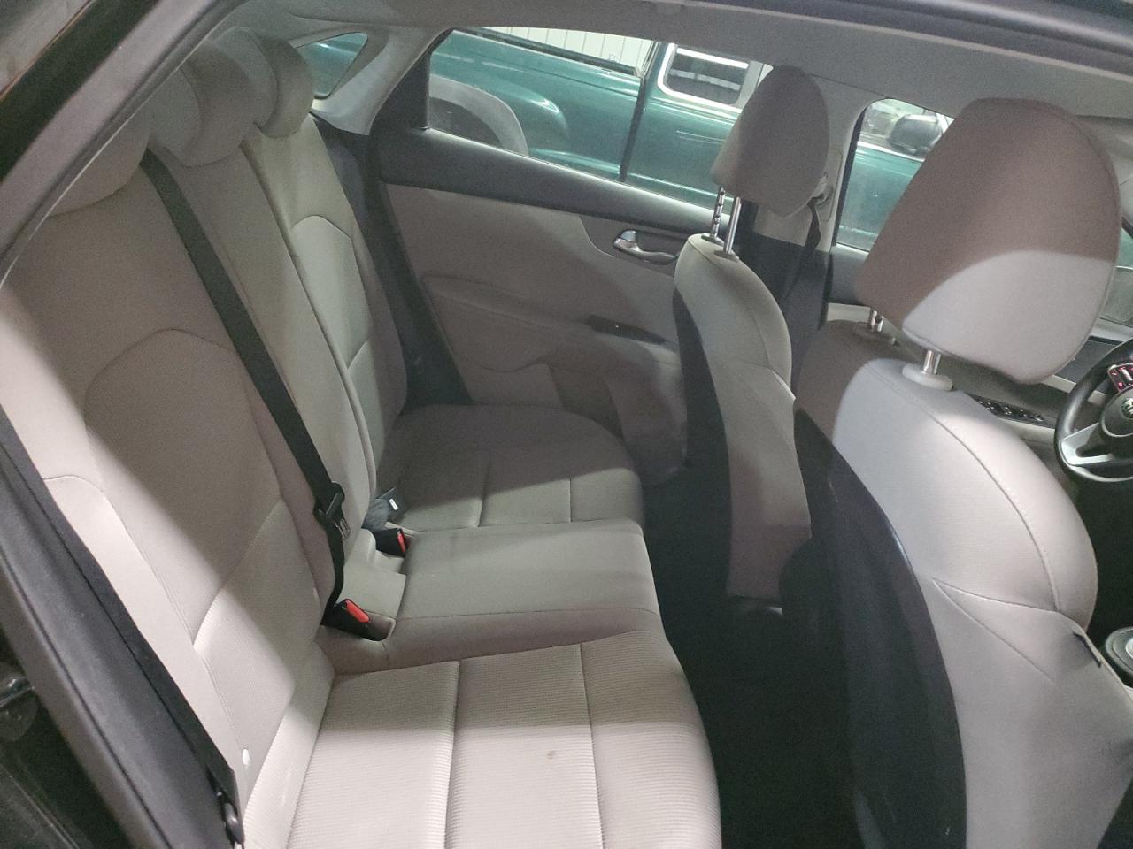 2019 Kia Forte - Image 10