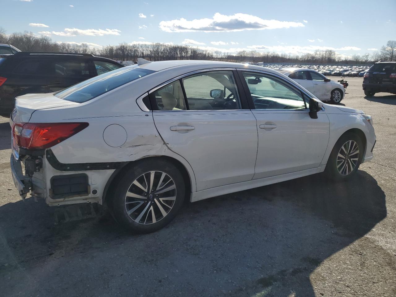 2019 Subaru Legacy - Image 3
