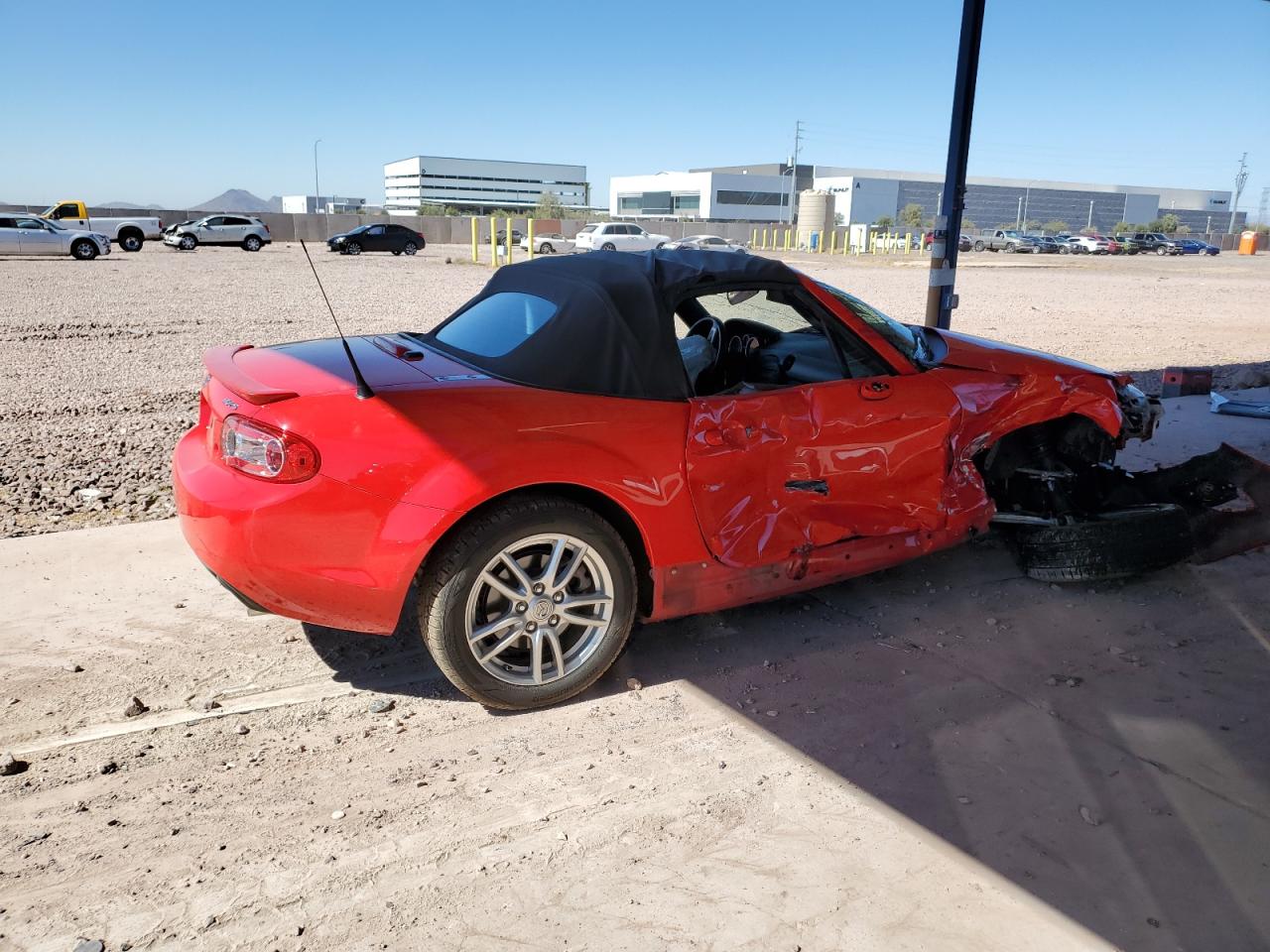 2010 Mazda MX-5 - Image 3