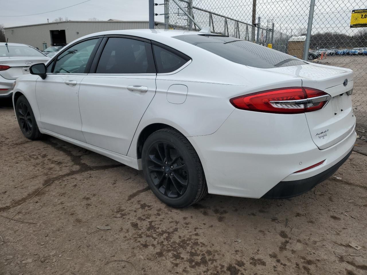 2020 Ford Fusion - Image 2