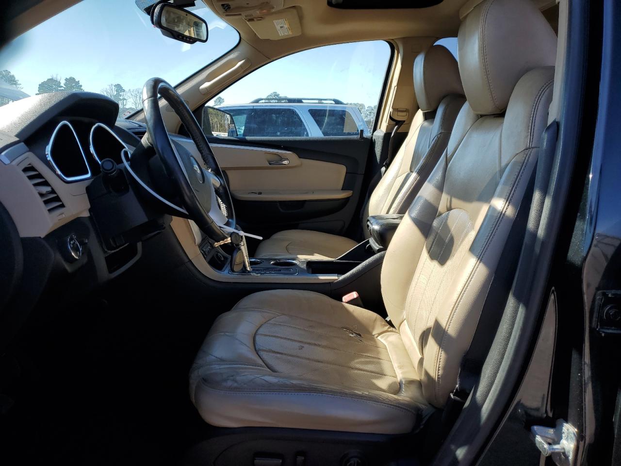 2009 Chevrolet Traverse - Image 7