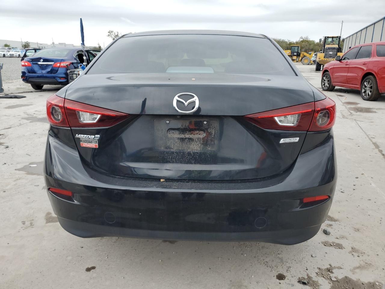 2017 Mazda 3 - Image 6