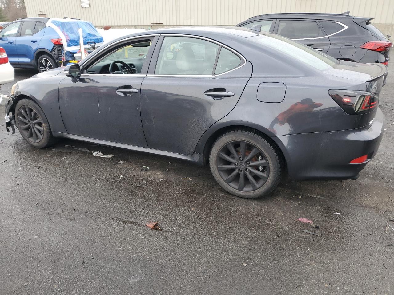 2010 Lexus IS - Image 2