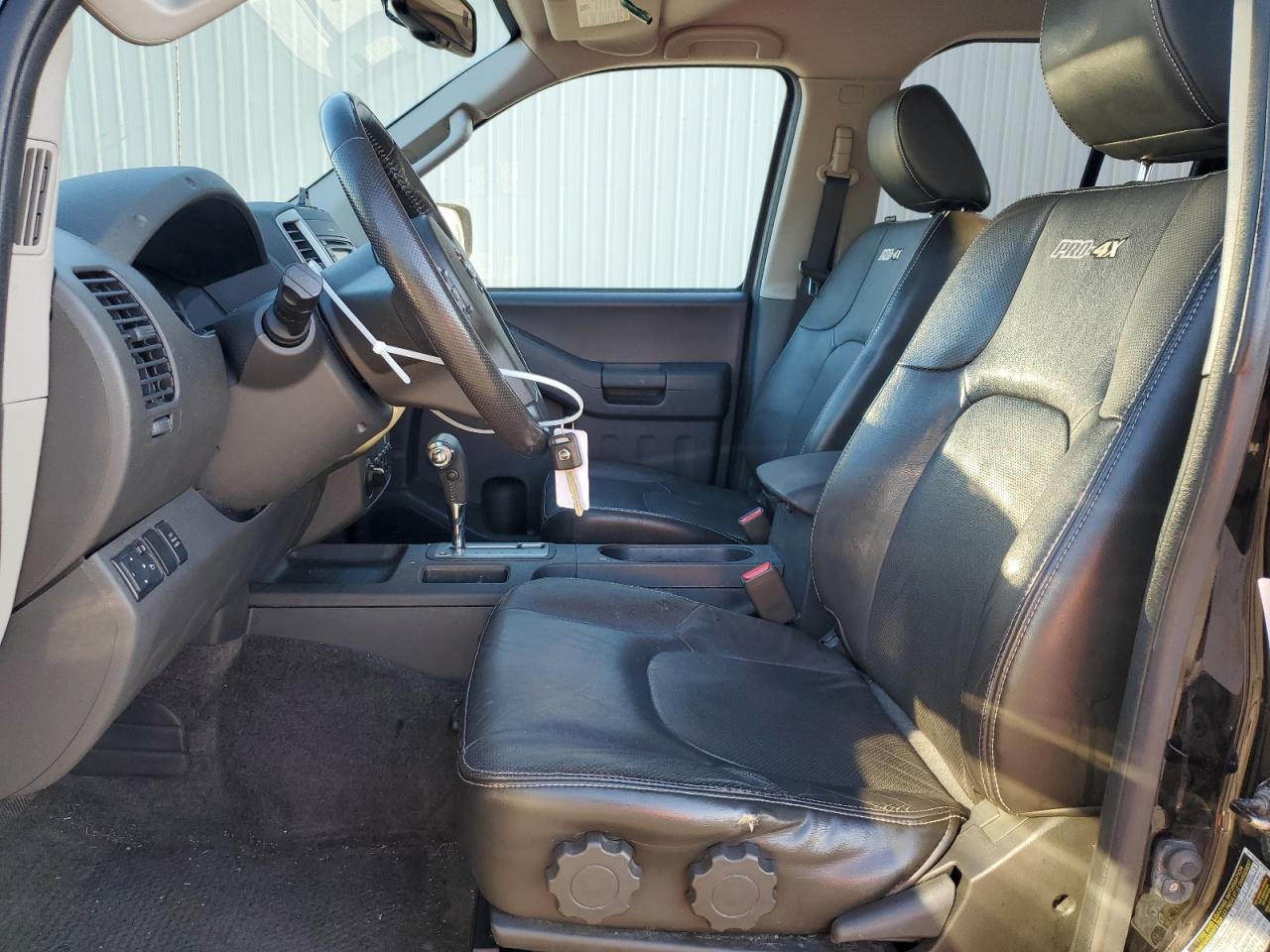 2015 Nissan XTerra - Image 7