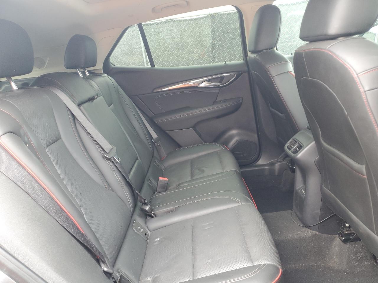 2022 Buick Envision - Image 11