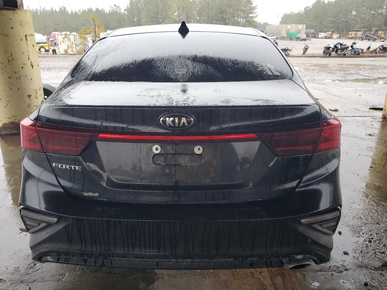 2019 Kia Forte - Image 6