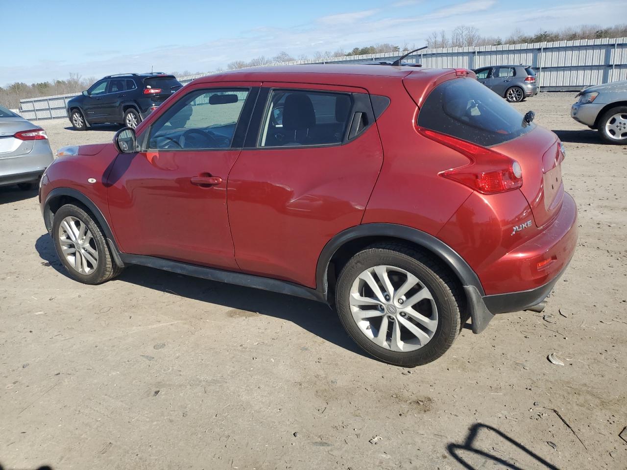 2011 Nissan Juke - Image 2