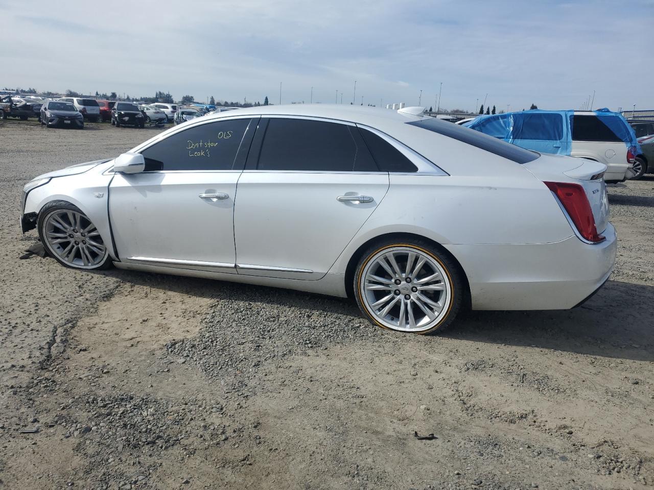 2019 Cadillac XTS - Image 2