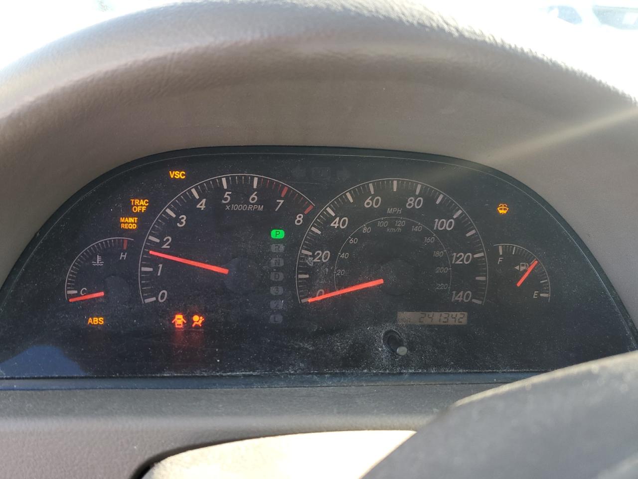 2005 Toyota Camry - Image 9