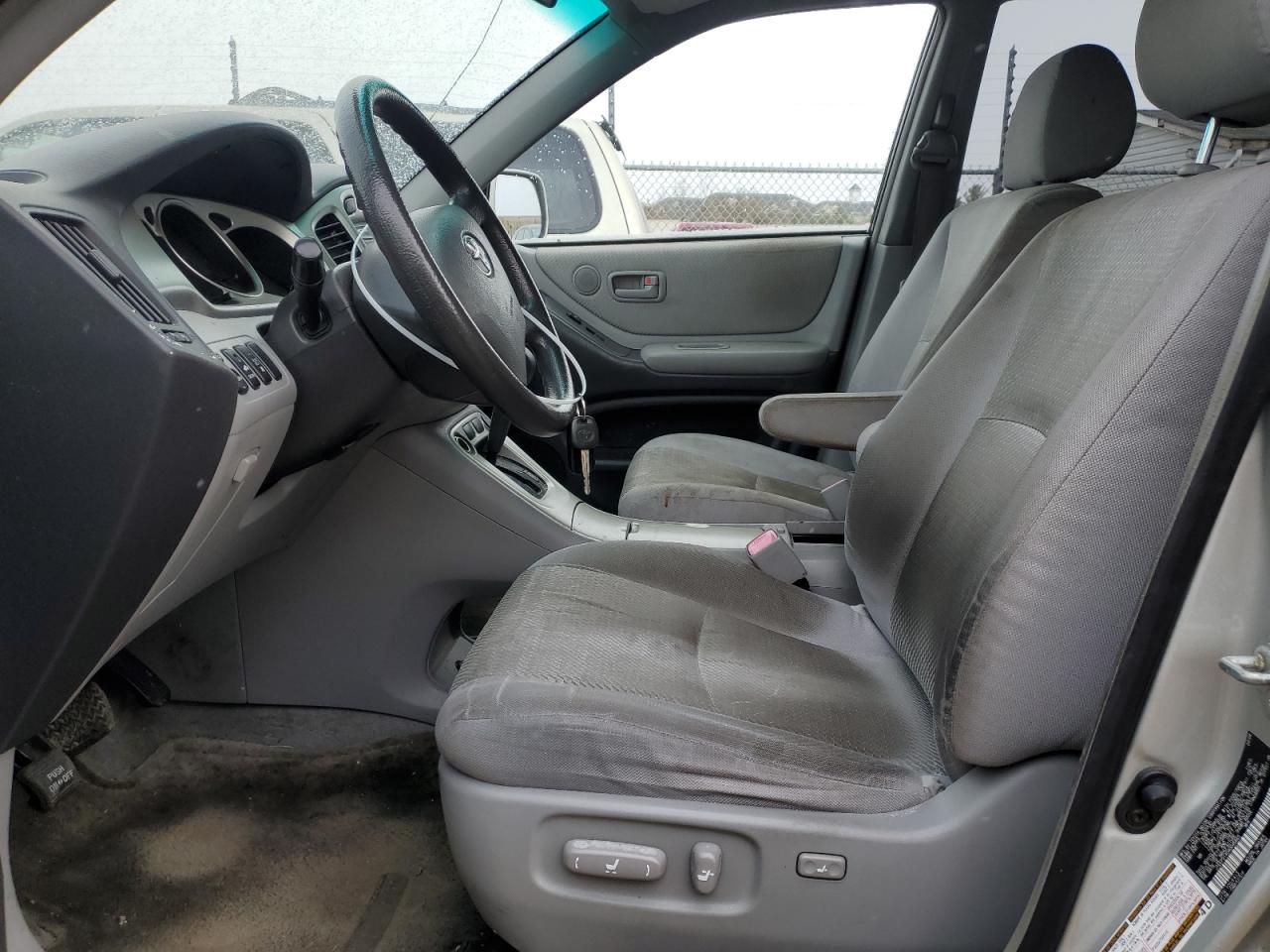 2004 Toyota Highlander - Image 7
