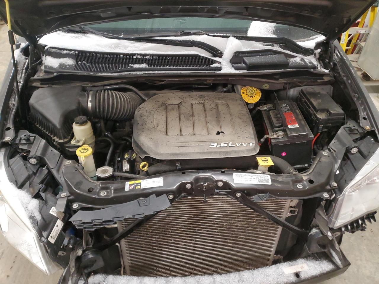 2015 Dodge Caravan - Image 12