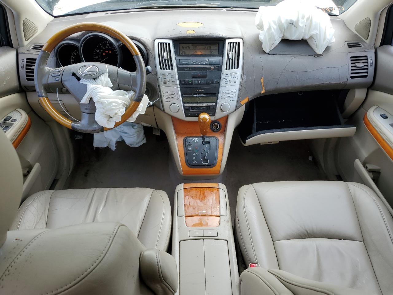2005 Lexus RX - Image 8