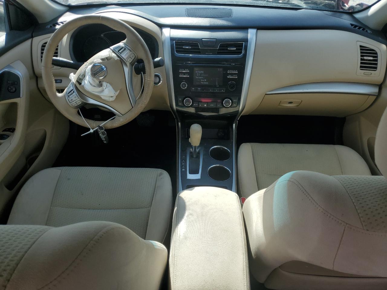 2015 Nissan Altima - Image 8