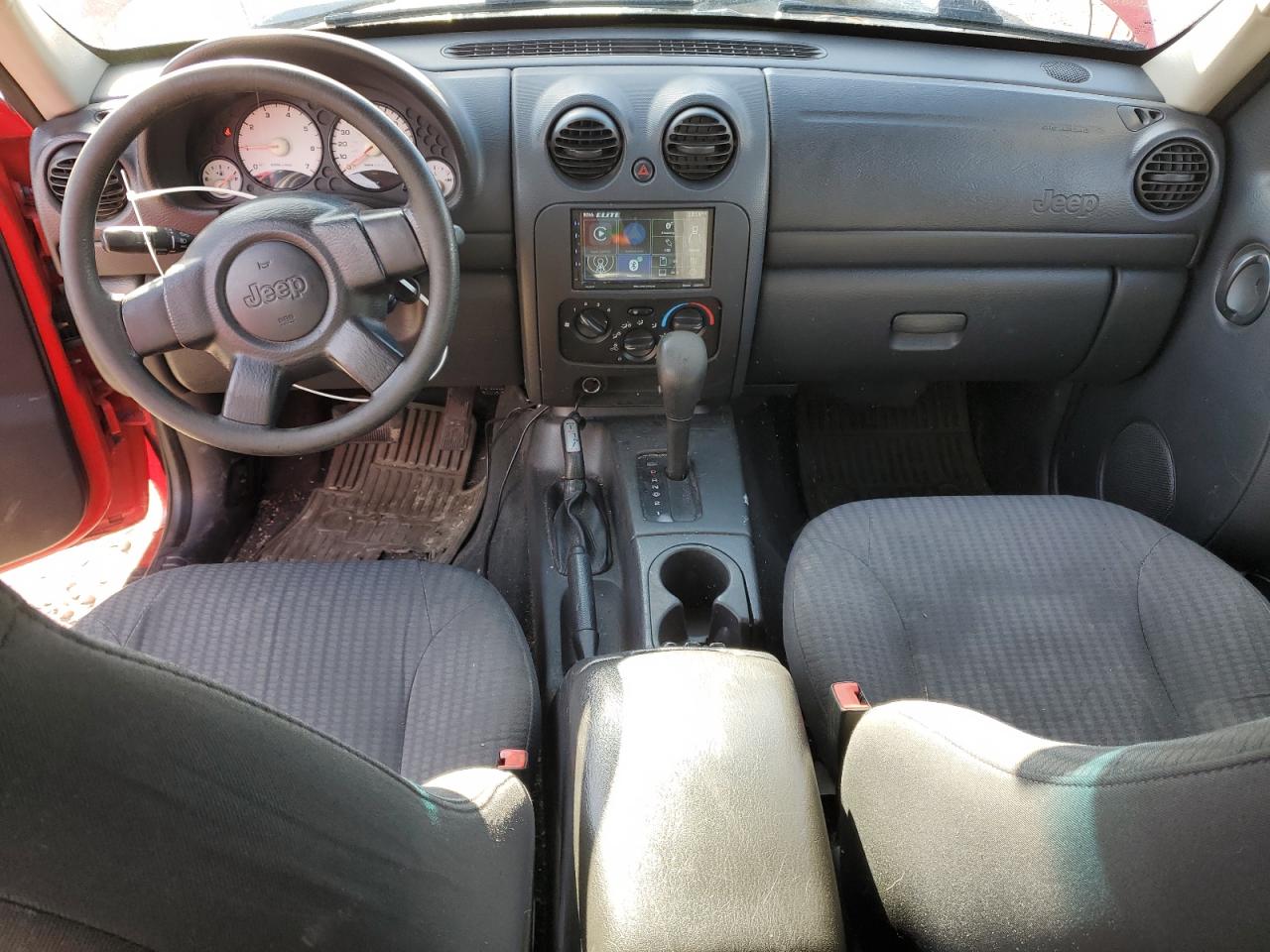 2003 Jeep Liberty (North America) - Image 8
