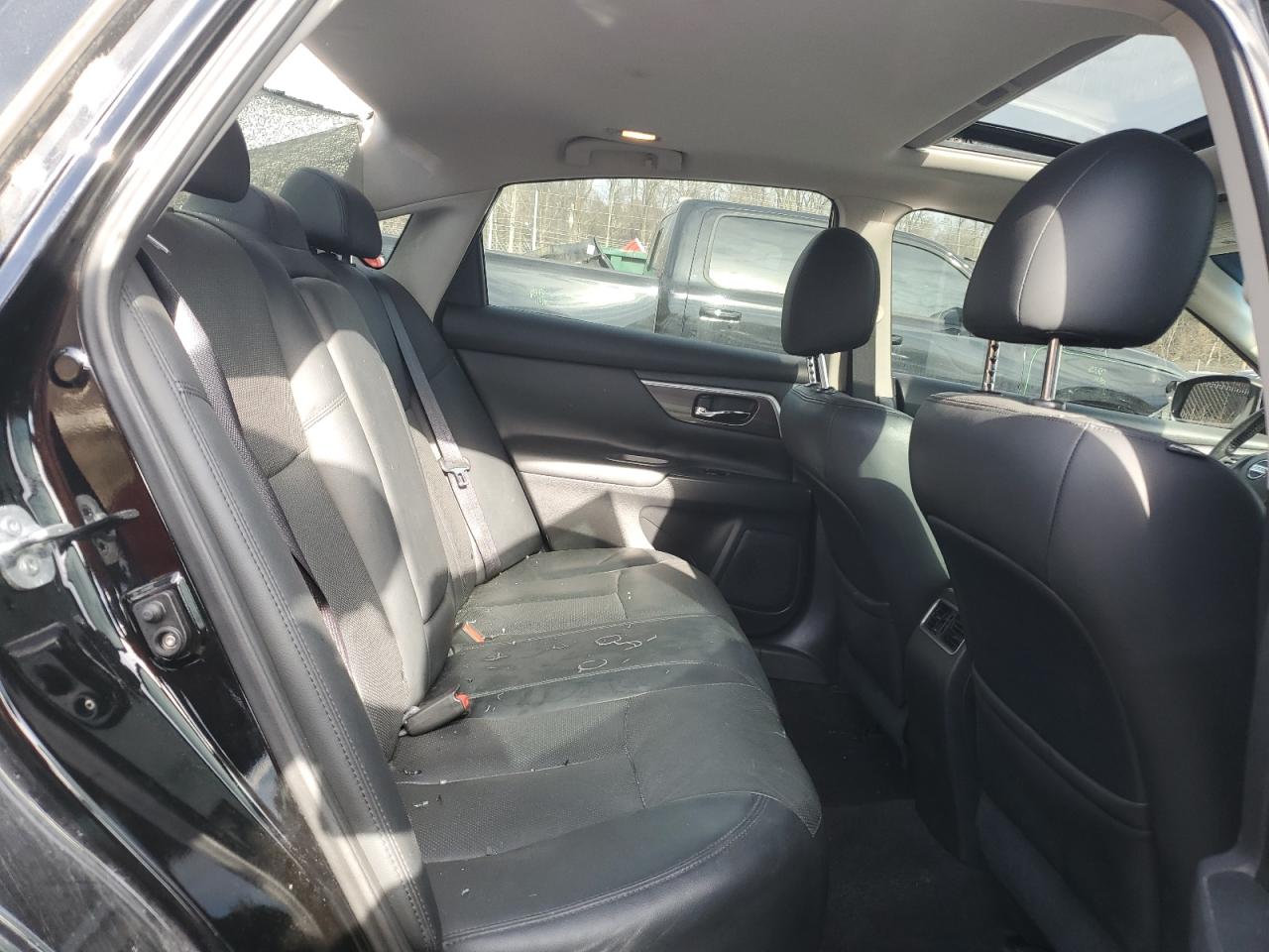 2014 Nissan Altima - Image 10
