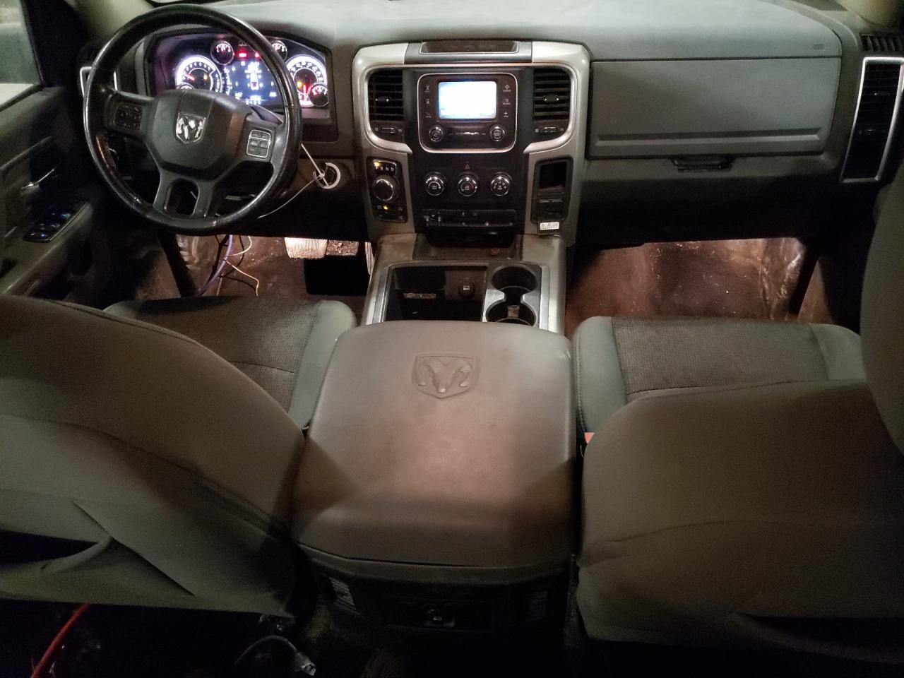 2014 RAM 1500 - Image 8