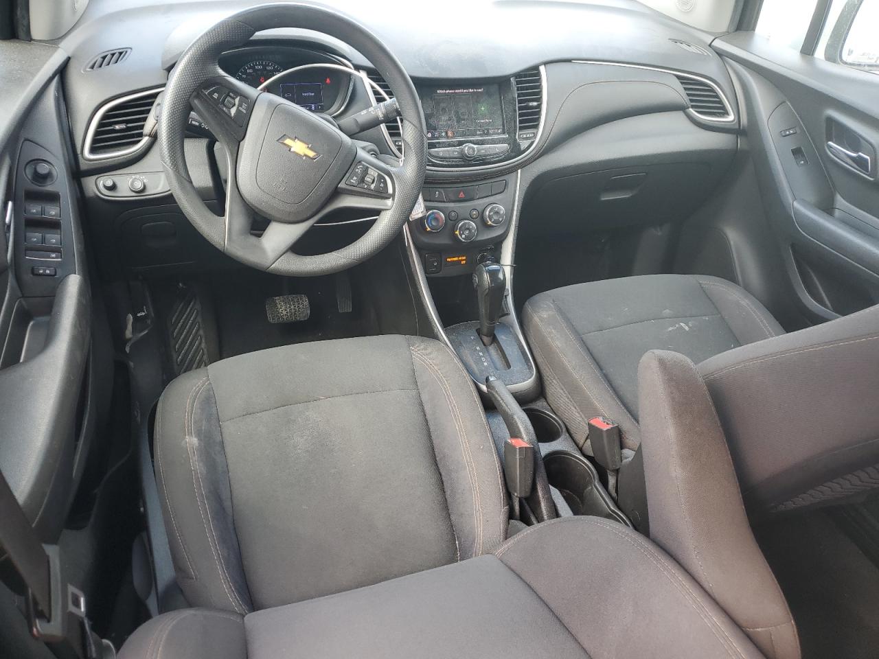 2020 Chevrolet Trax - Image 8
