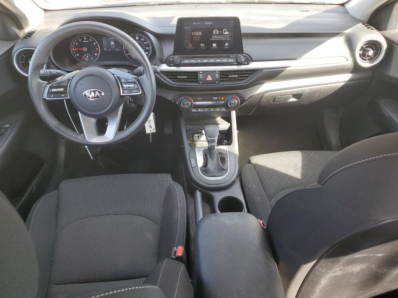 2019 Kia Forte - Image 8