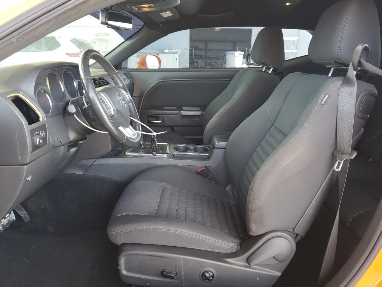 2014 Dodge Challenger - Image 7