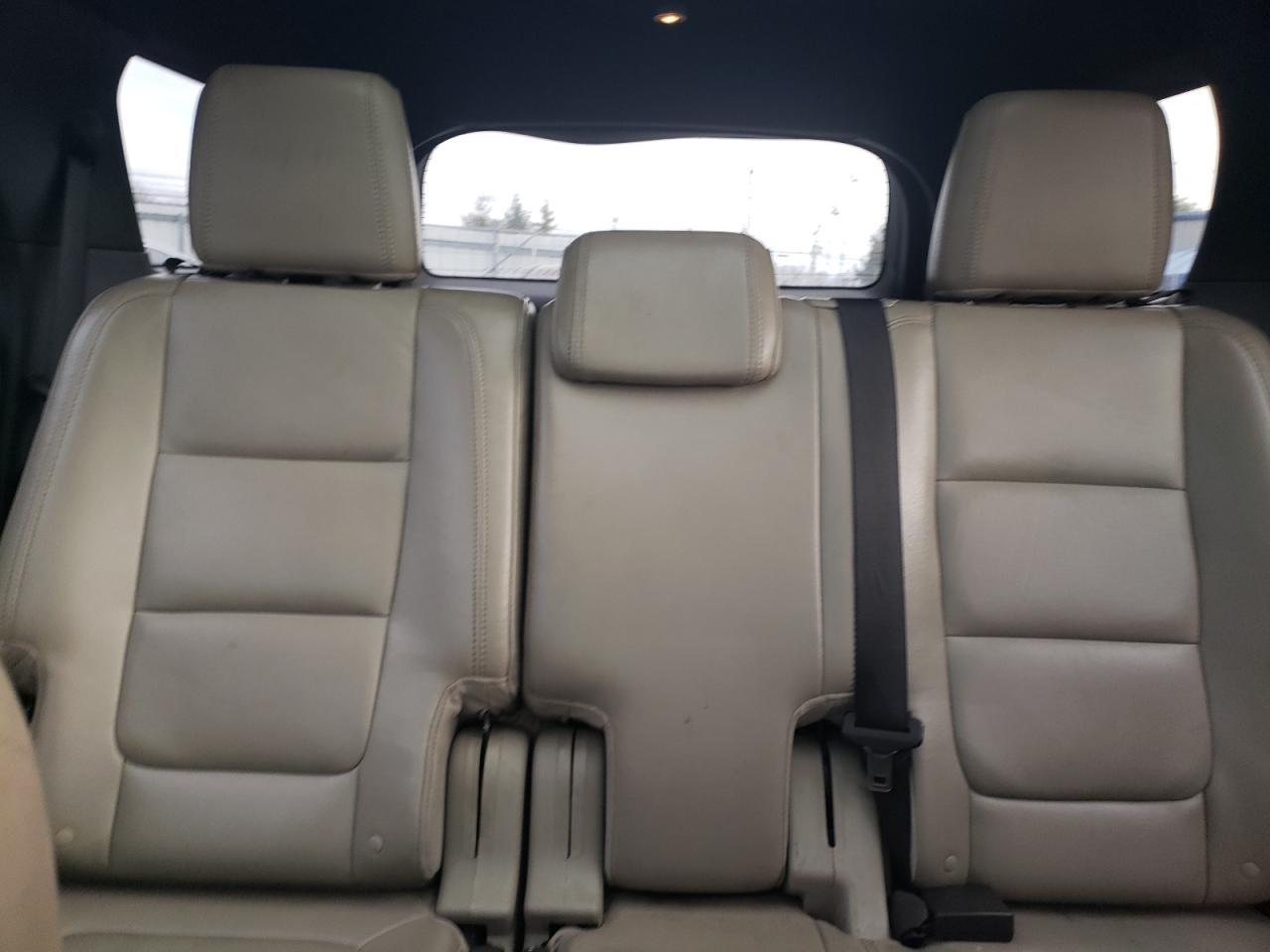 2012 Ford Explorer - Image 10