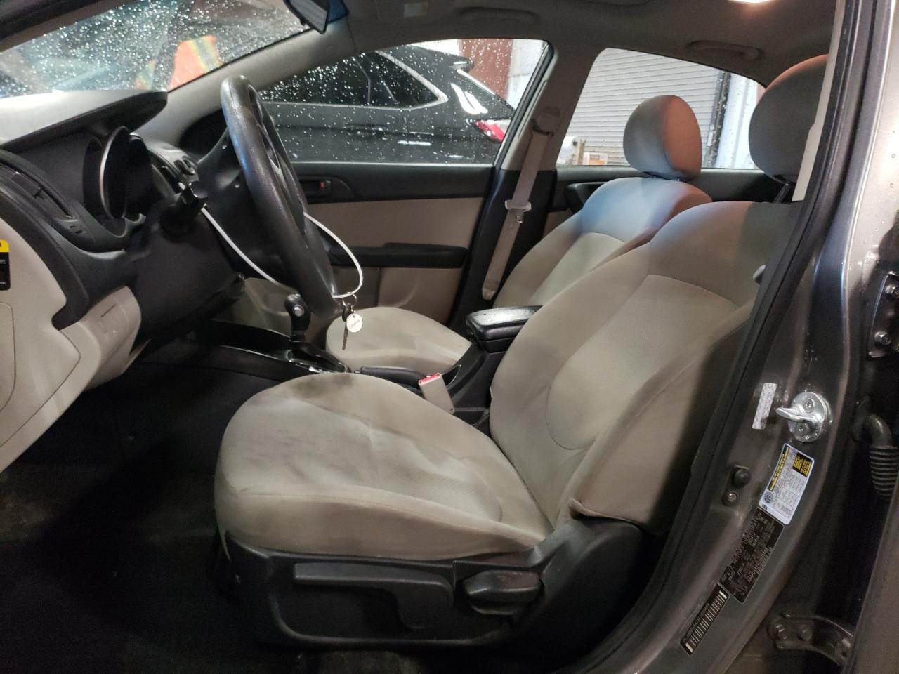 2012 Kia Forte - Image 7