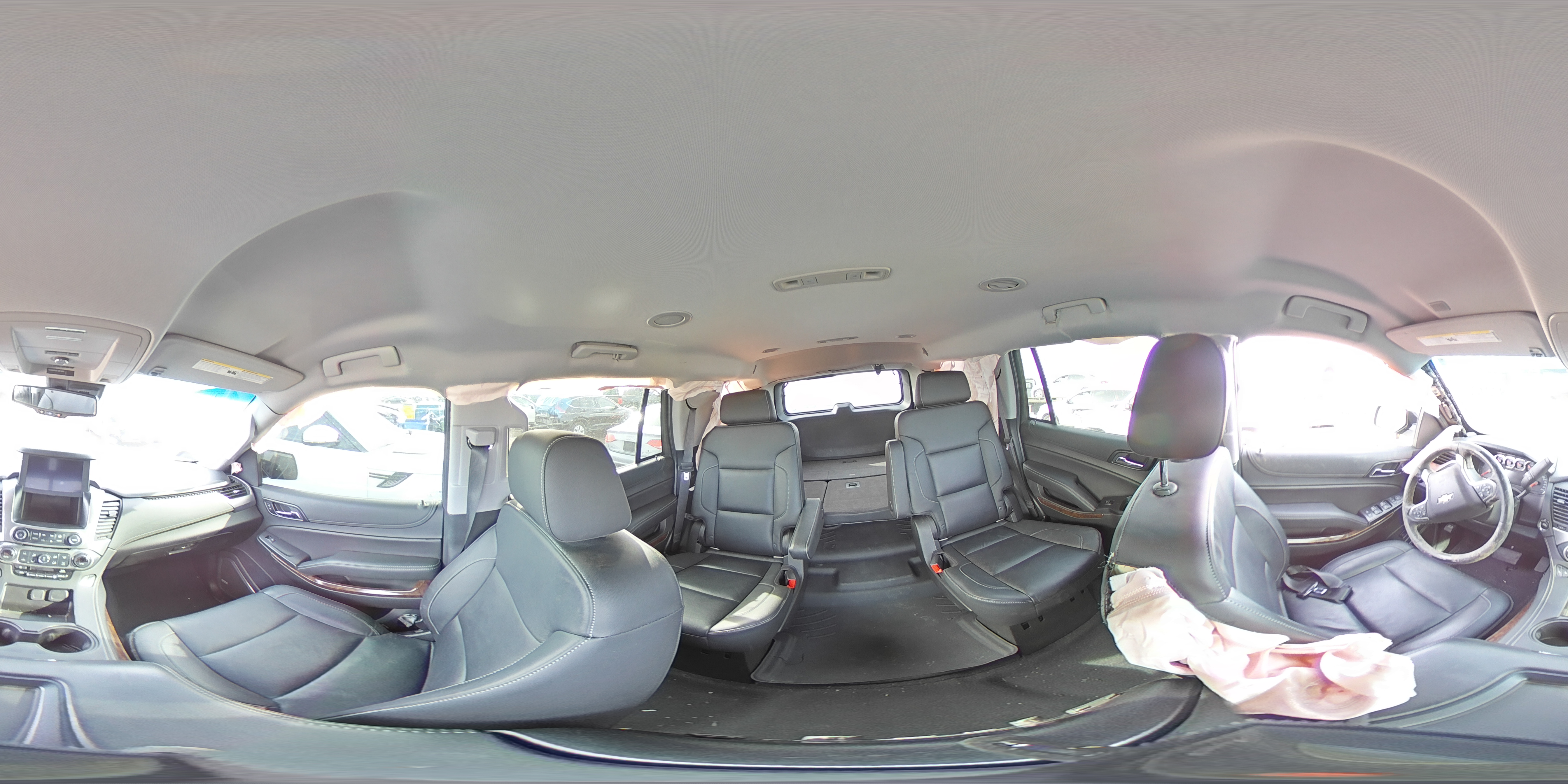 2019 Chevrolet Tahoe - Image 13