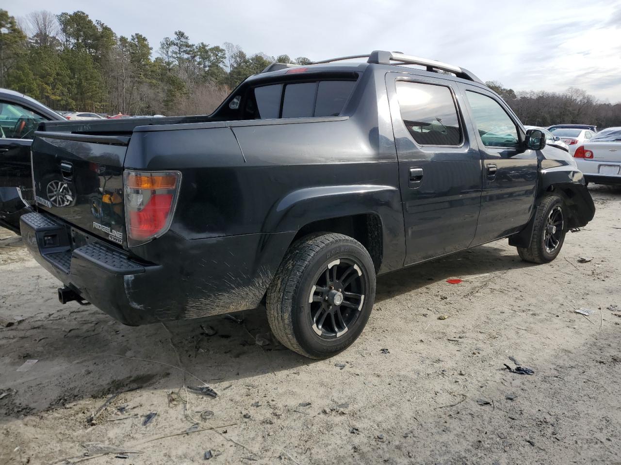 2006 Honda Ridgeline - Image 3