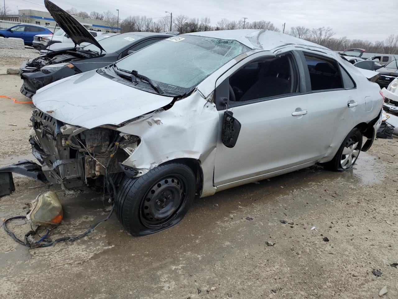 2007 Toyota Yaris - Image 1