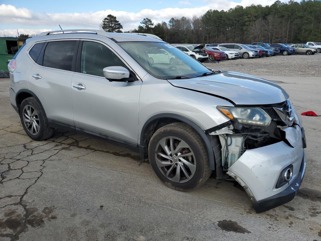 2015 Nissan Rogue - Image 4