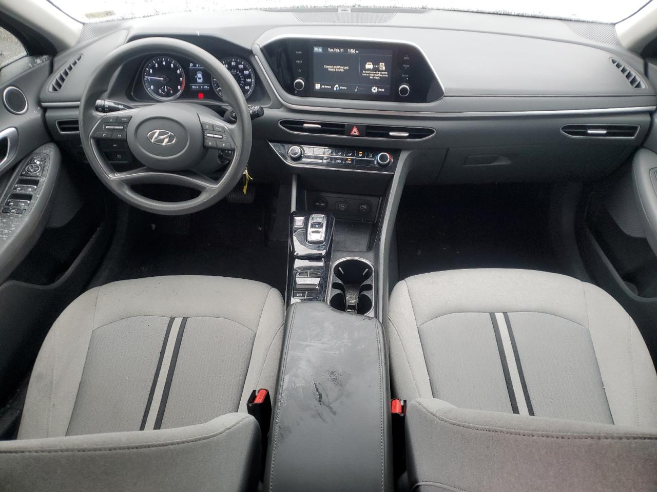 2022 Hyundai Sonata - Image 8
