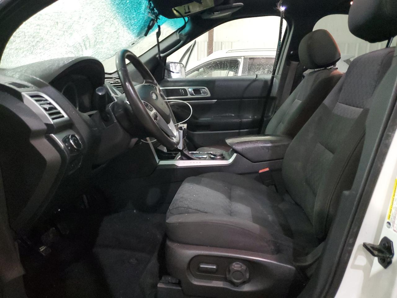 2015 Ford Explorer - Image 7